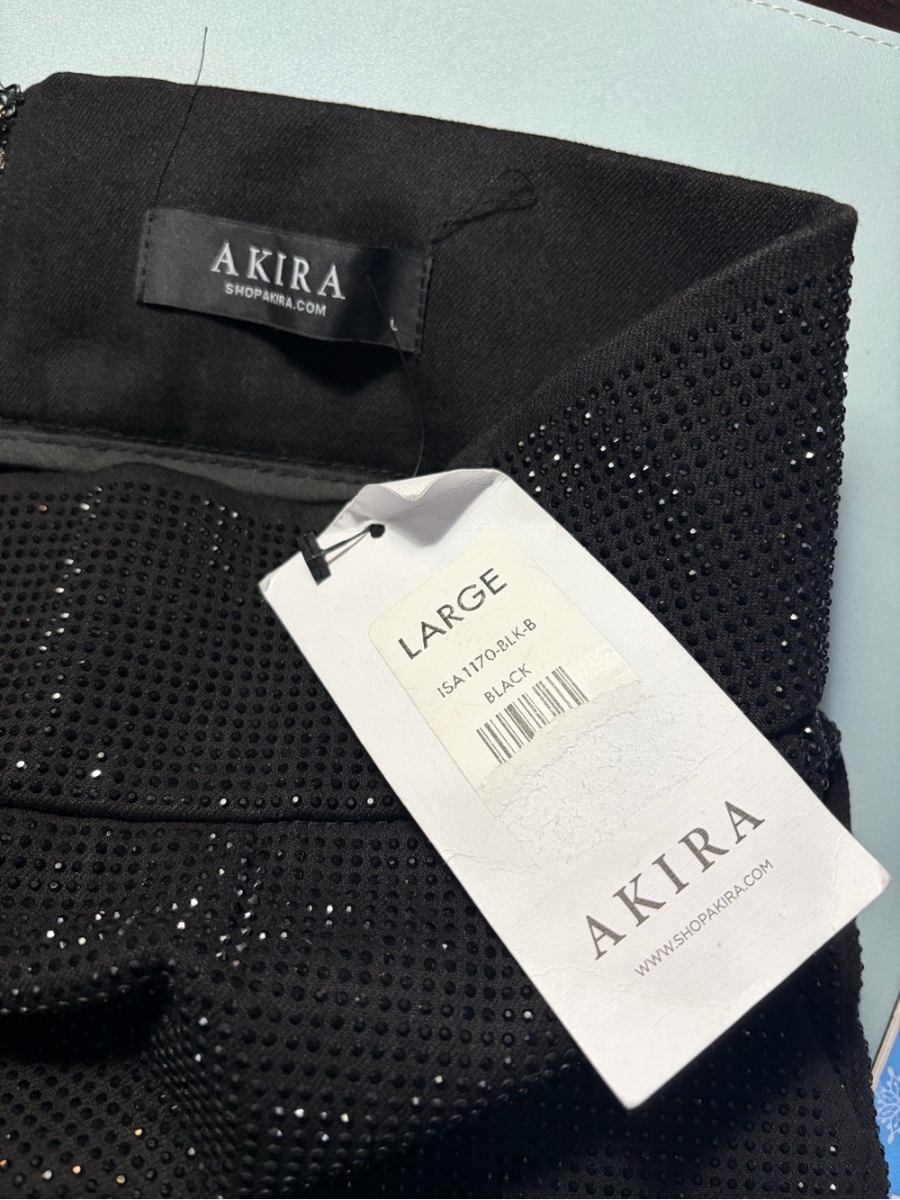 AKIRA Black Embellished Studs Sparkle High-Waist Shorts NWT Womens Large - Picture 3 of 8